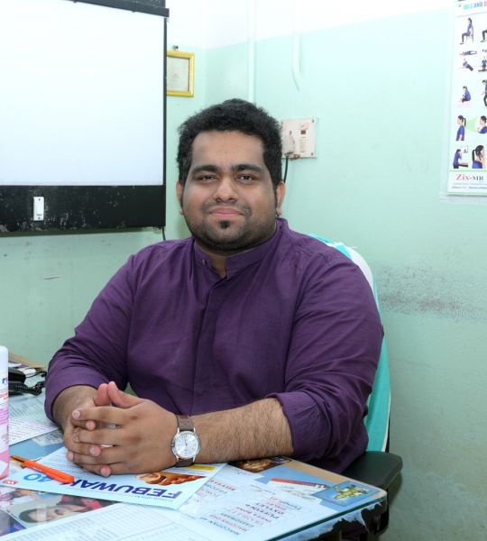 Dr. Vishakh Karicheri